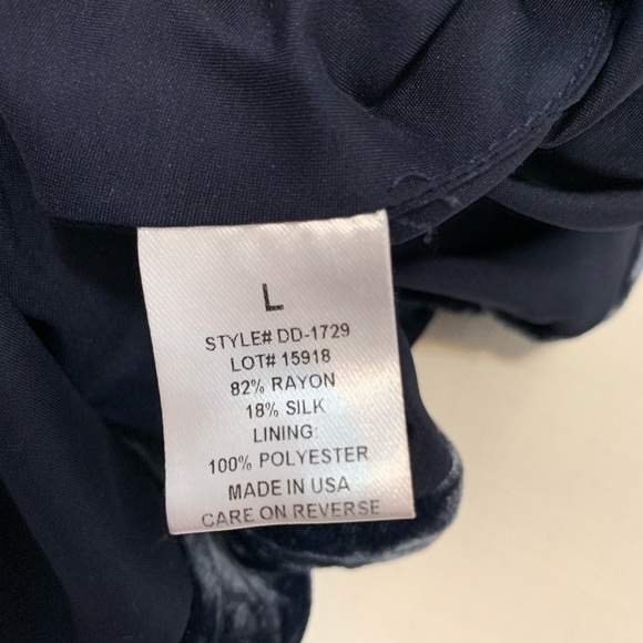 Intermix velvet tank top - Picture 6 of 8